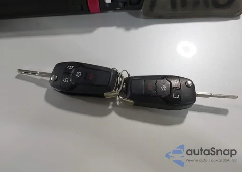 2015 Ford Fusion Se z USA, uszkodzony, nr VIN 3FA6P0H76FR112338